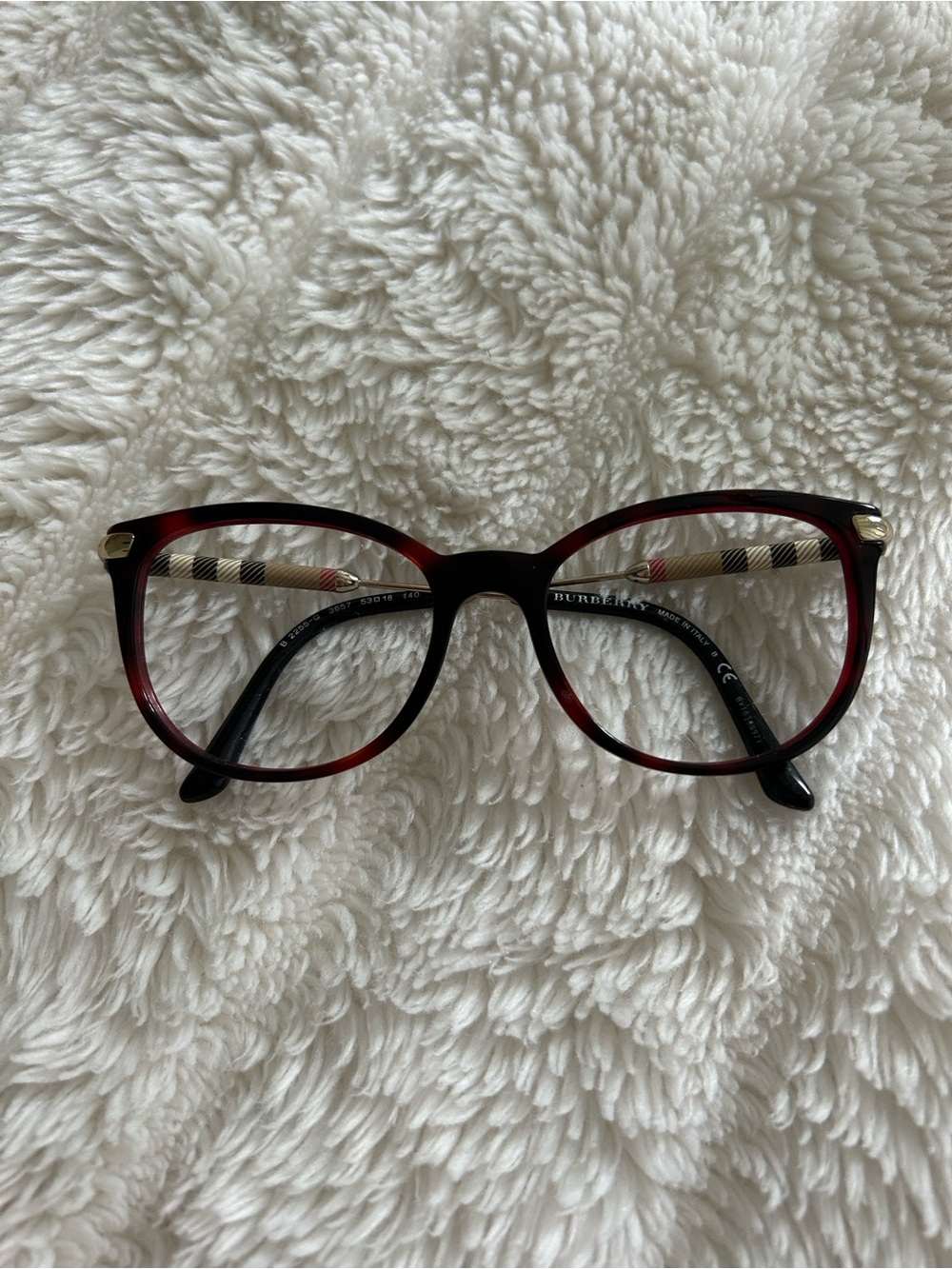 Burberry Red Tortoiseshell Cat-Eye Glasses with Signature Plaid Temples - Picture 6 of 8